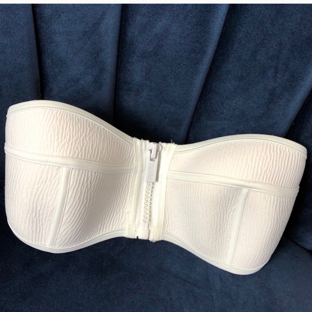 Traingl White Strapless Top